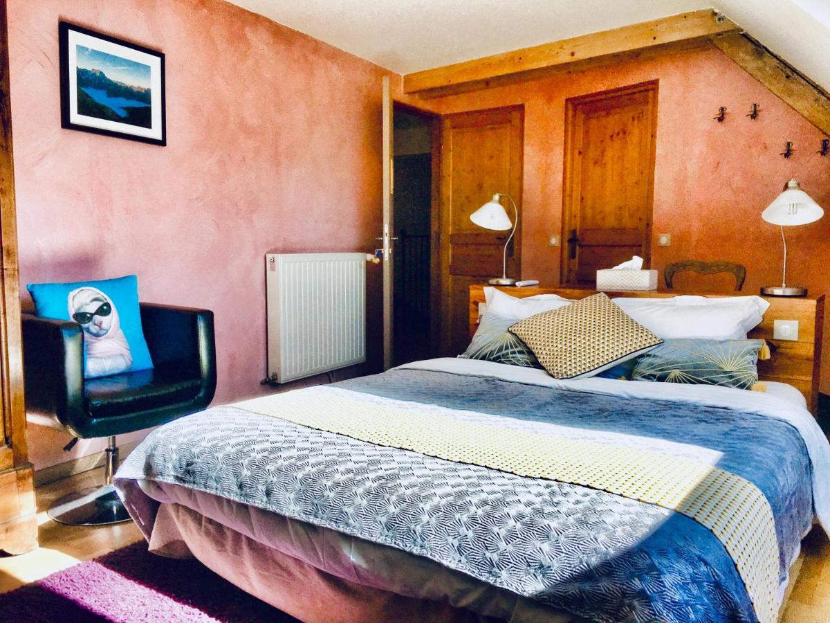 Chambre D'Hotes La Grange Des Ecrins Chabottes Exterior foto